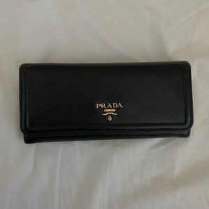 Prada large wallet women Black